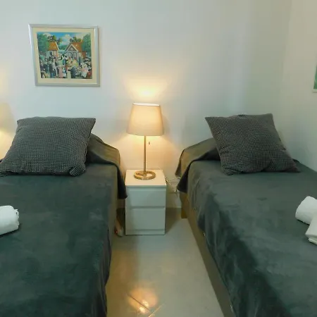 Apartment Casa Pellicano 1 Bed With Large Terrace & Sea View