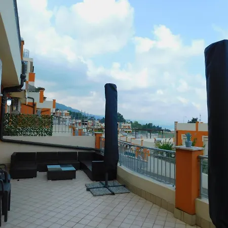 Casa Pellicano 1 Bed With Large Terrace & Sea View * Pizzo (Calabria)